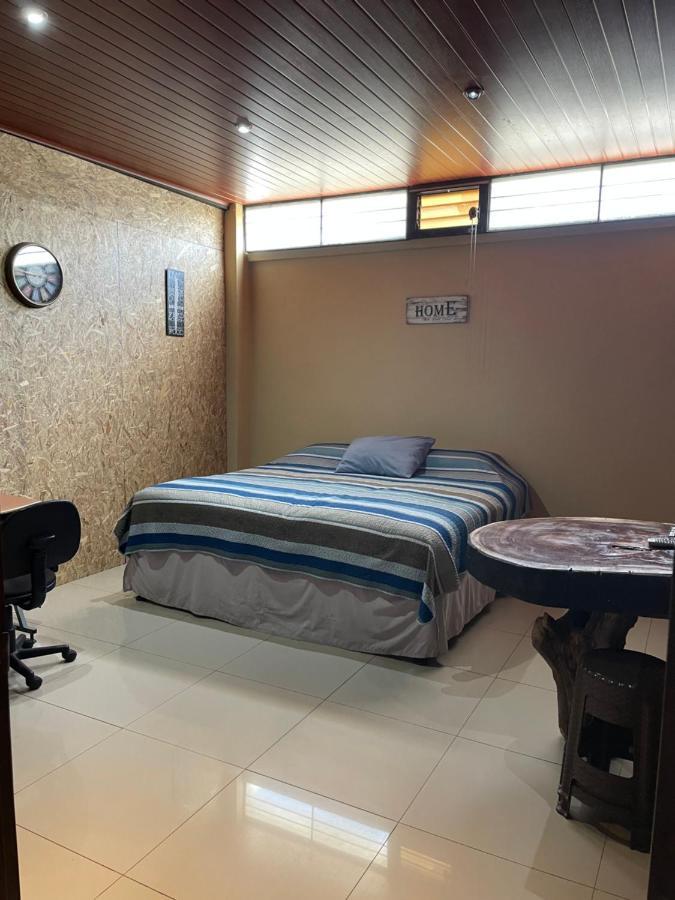 Apartamento HuehueLoft1 estacionamiento y wifi Huehuetenango Exterior foto